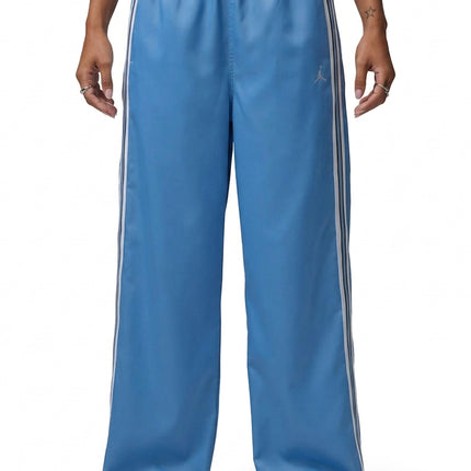Air Jordan Womens Brooklyn Joggers - Blue