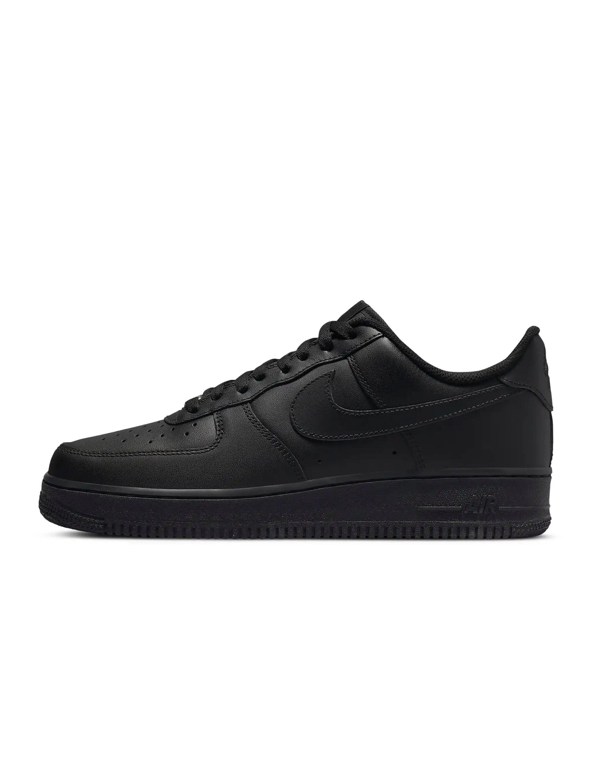 mens black airforce 1 size 7