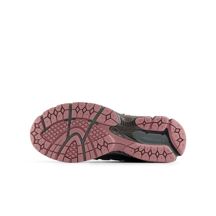 New Balance Mens 1906 Running Shoes - Grey/Pink