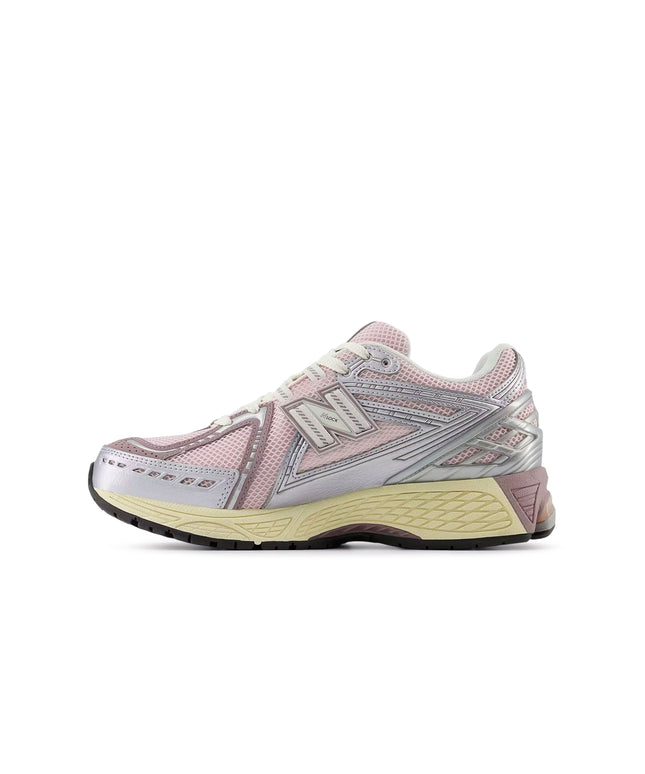 New Balance Womens 1906 Sneakers - Silver/Pink