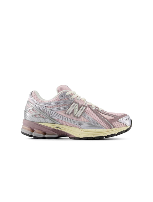 New Balance Womens 1906 Sneakers - Silver/Pink