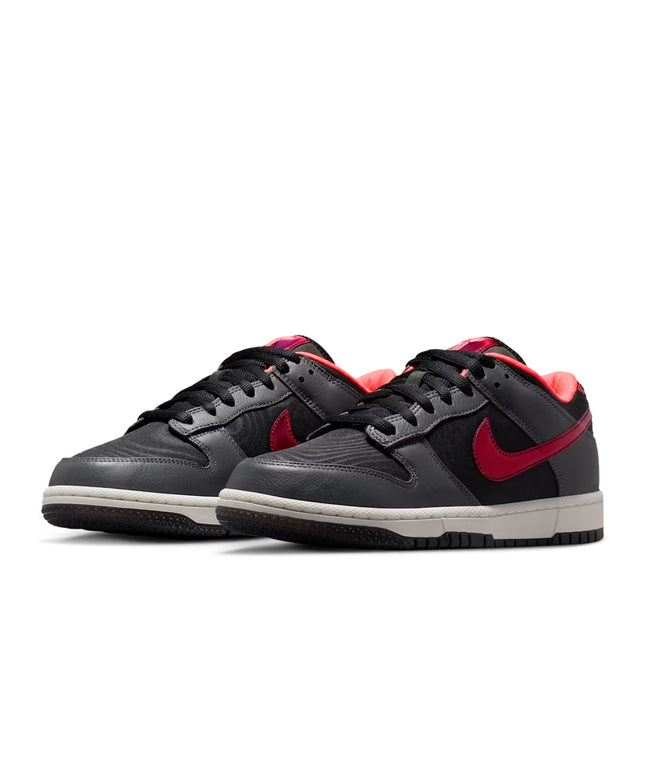 Nike Mens Kobe Dunk Low Protro - Black and Hot Punch