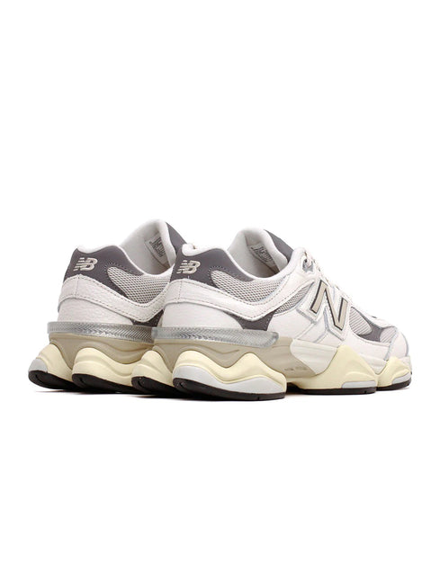 New Balance Mens 9060 Lifestyle Shoes  - White/Grey