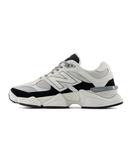 New Balance Mens 9060 Lifestyle Shoes  - White/Black