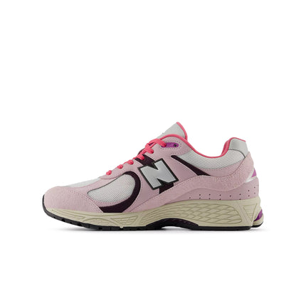 New Balance Womens 2002R Sneakers - Passion Fruit