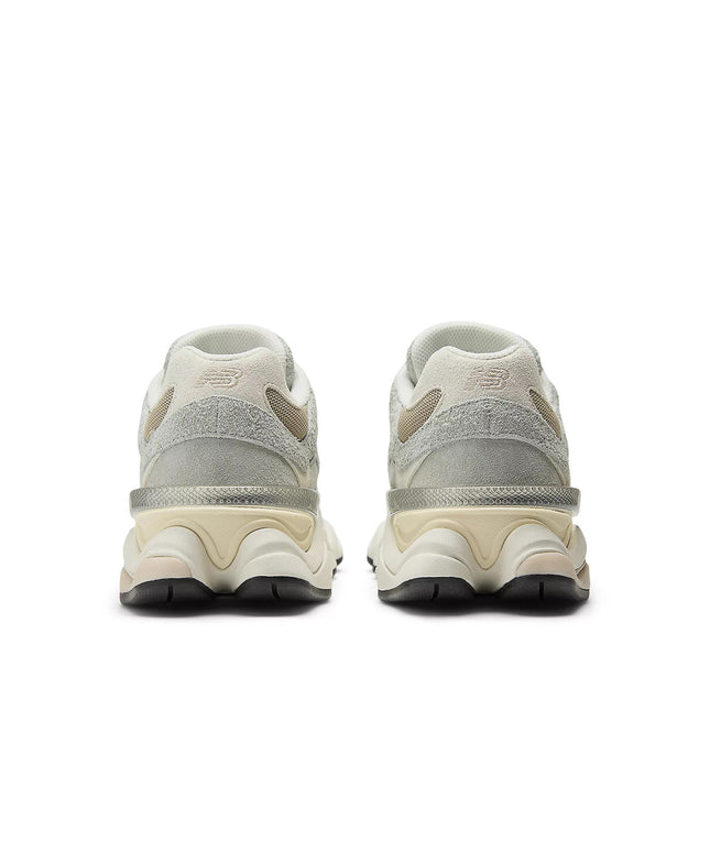 New Balance Mens 9060 Lifestyle Shoes - Grey